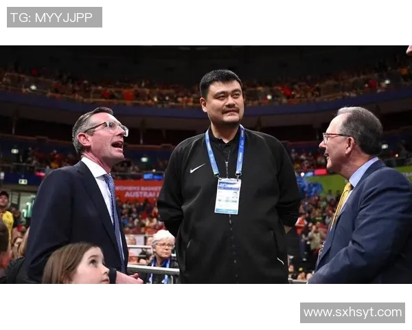 邓肯盛赞姚明的伟大成就与篮球影响力引发球迷热议