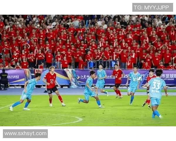 足球巨星齐聚一堂精彩瞬间合集展现足球魅力与激情