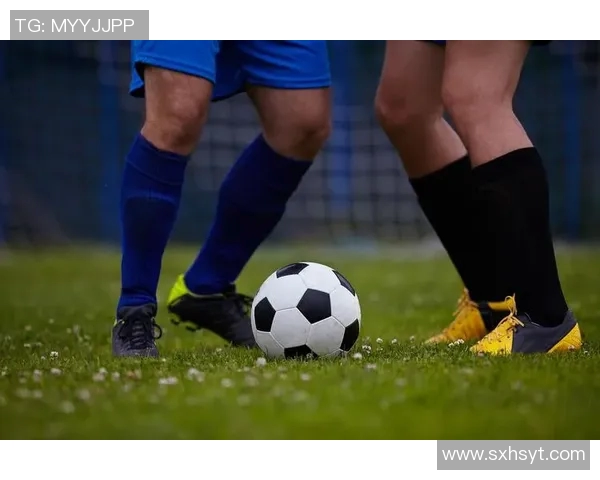 足球明星的繁忙生活揭秘每天的训练比赛与商业活动如何平衡